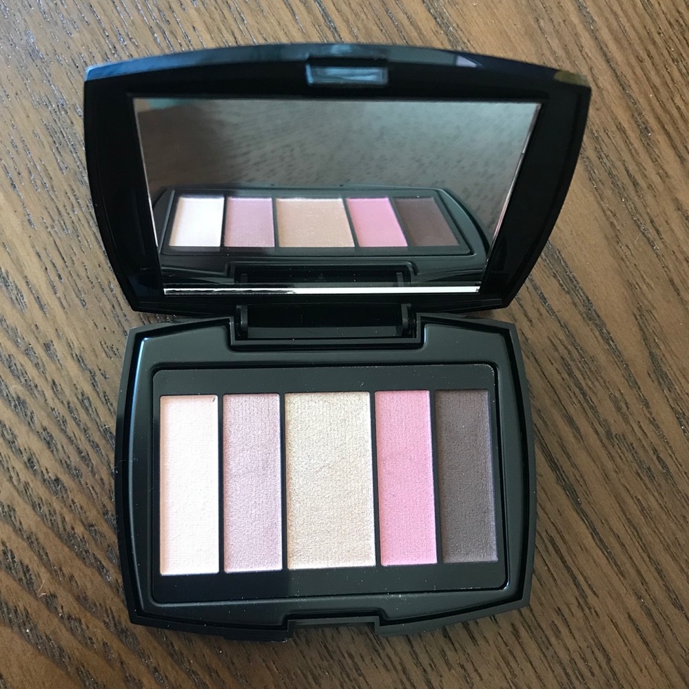 NEW Lancome “Loves Women Warm”